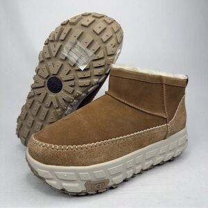 UGG Venture Daze Ultra Mini Boots Mens Size 10, 13 Chestnut 1158200